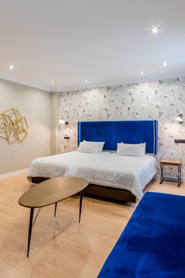 Micampus Burgos Centro Student Residence Bagian luar foto